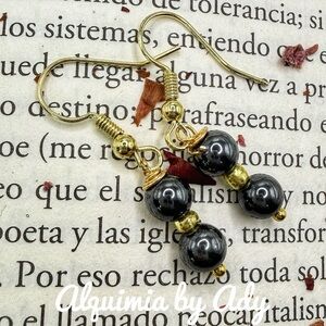 Minimalist Elegant dark gray hematite and Gold Earrings